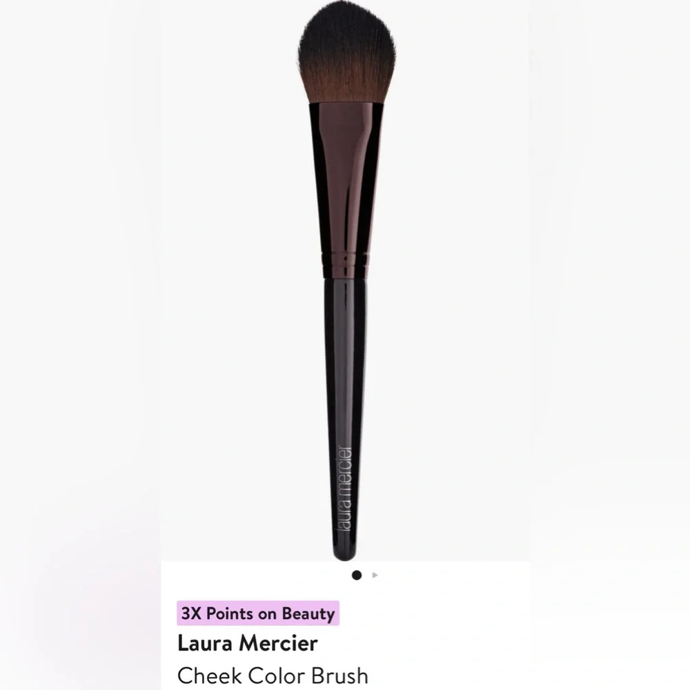 Laura Mercier Brush Cheek Color Brush - NWT